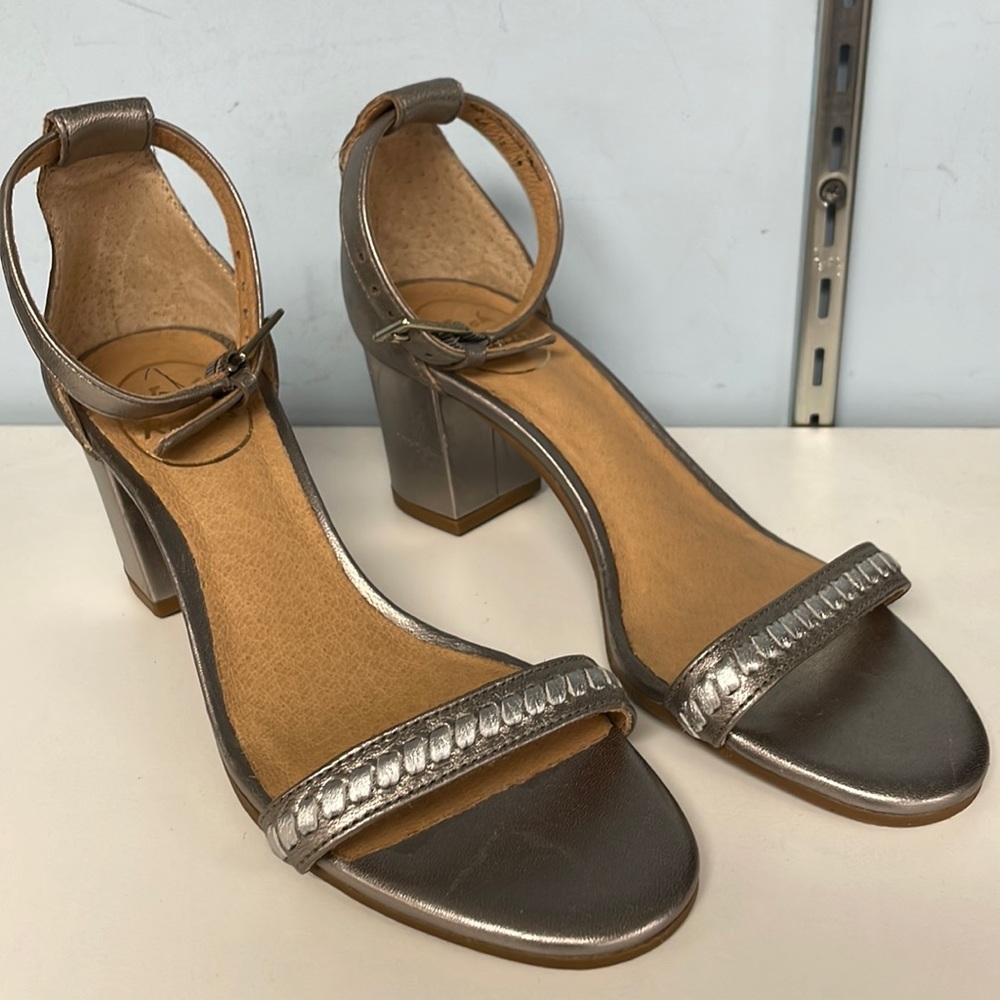 Jack Rogers, sandals, women's size 6
